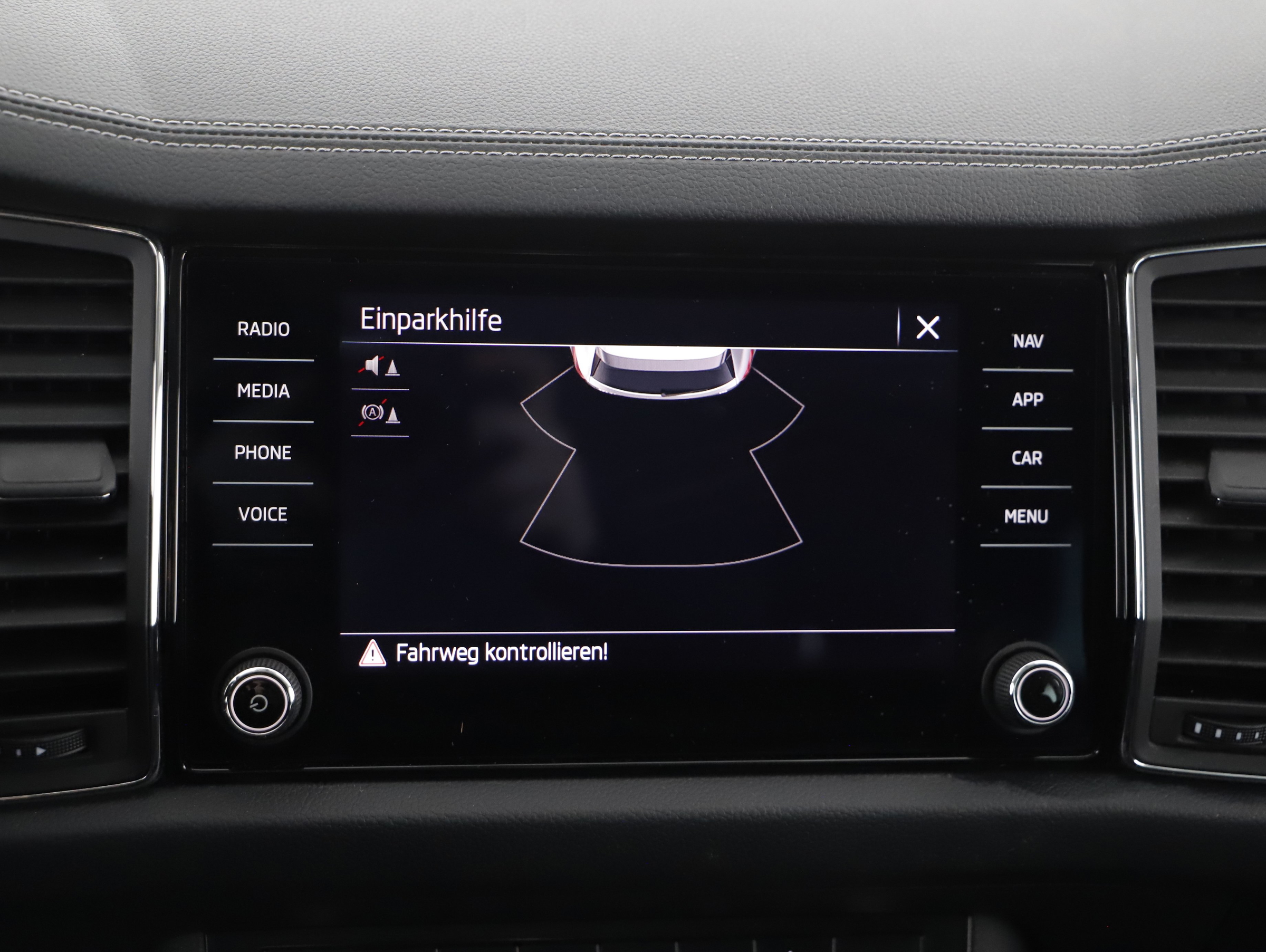 Skoda Kodiaq 2.0 TDI Ambition | Bild 15 von 20