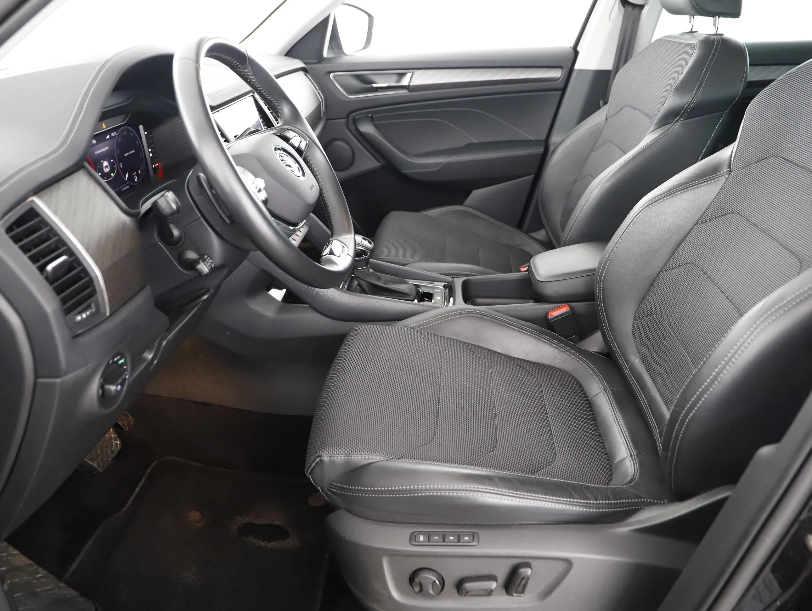 Skoda Kodiaq 2.0 TDI DSG Style | Bild 8 von 25