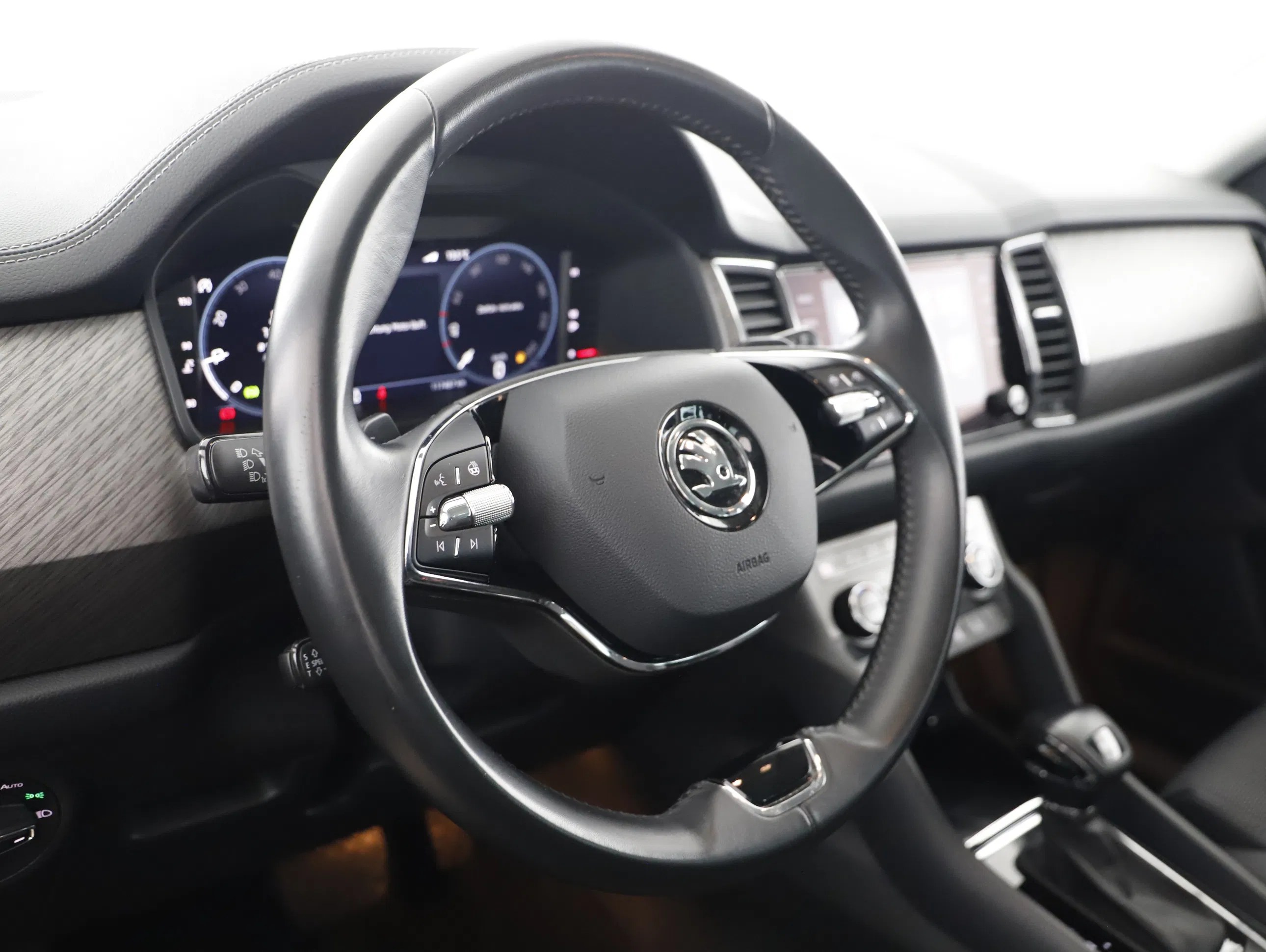 Skoda Kodiaq 2.0 TDI DSG Style | Bild 11 von 25