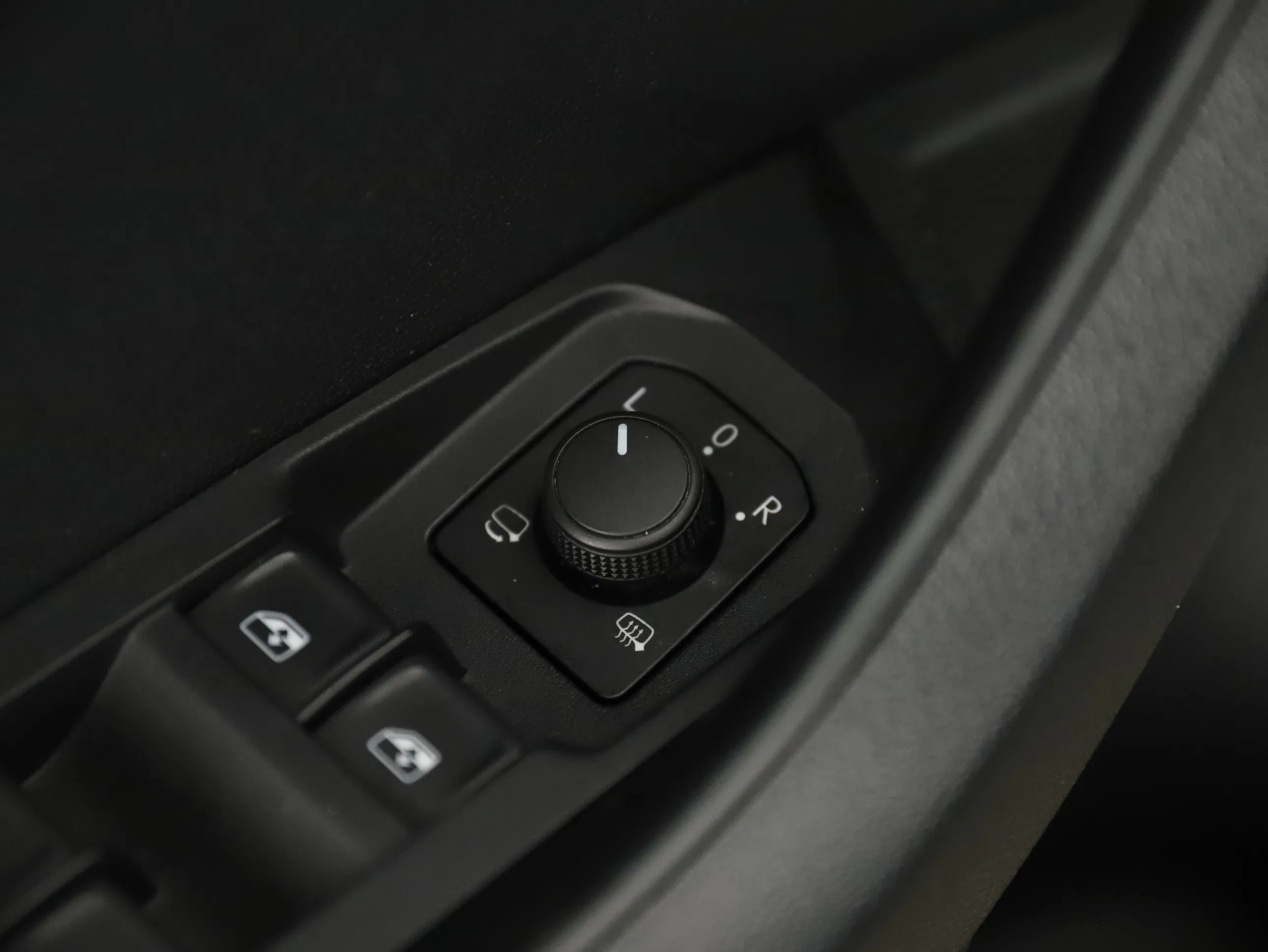 Skoda Karoq Ambition TDI | Bild 11 von 26