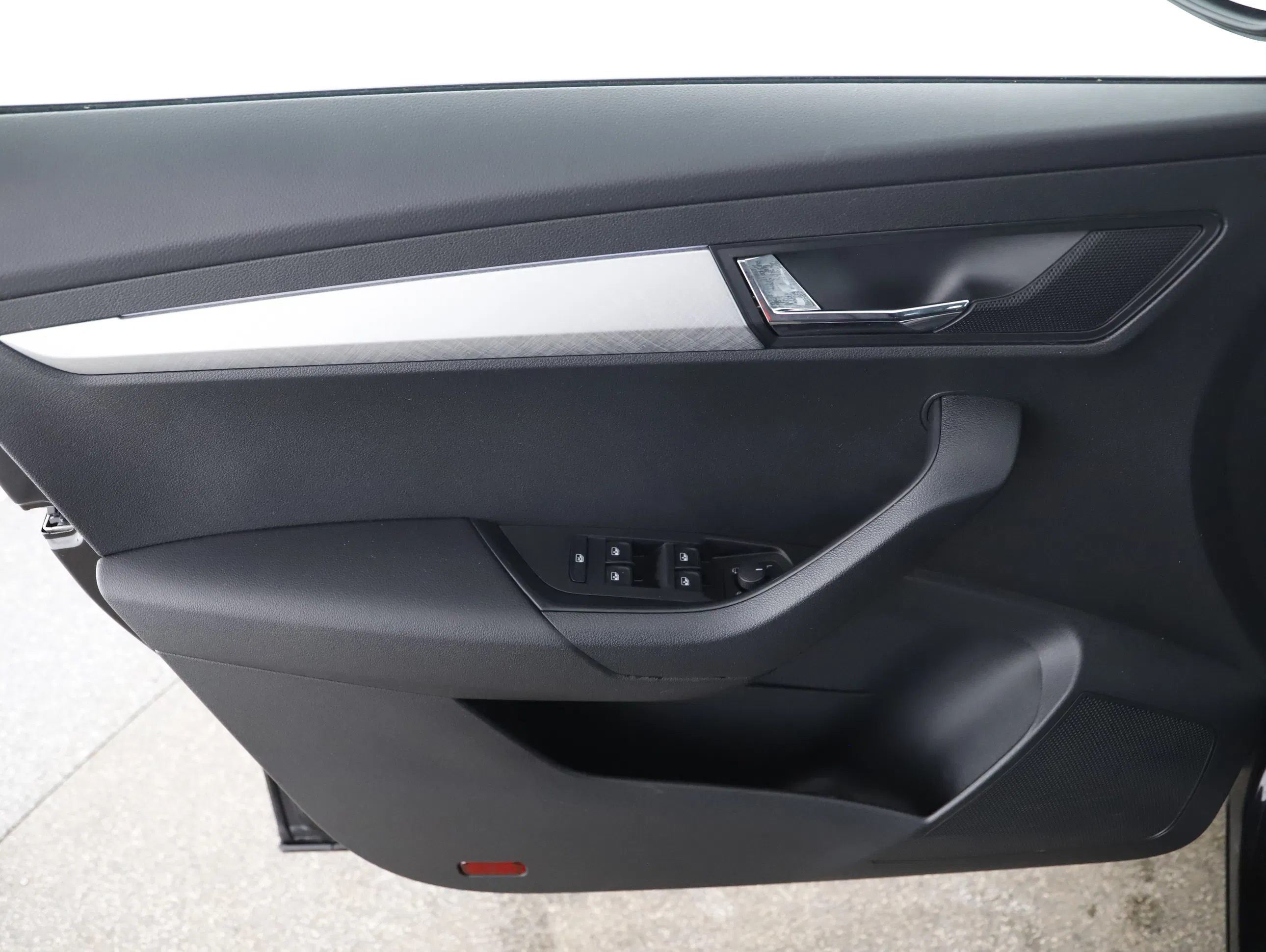 Skoda Karoq 2.0 TDI Ambition | Bild 15 von 22