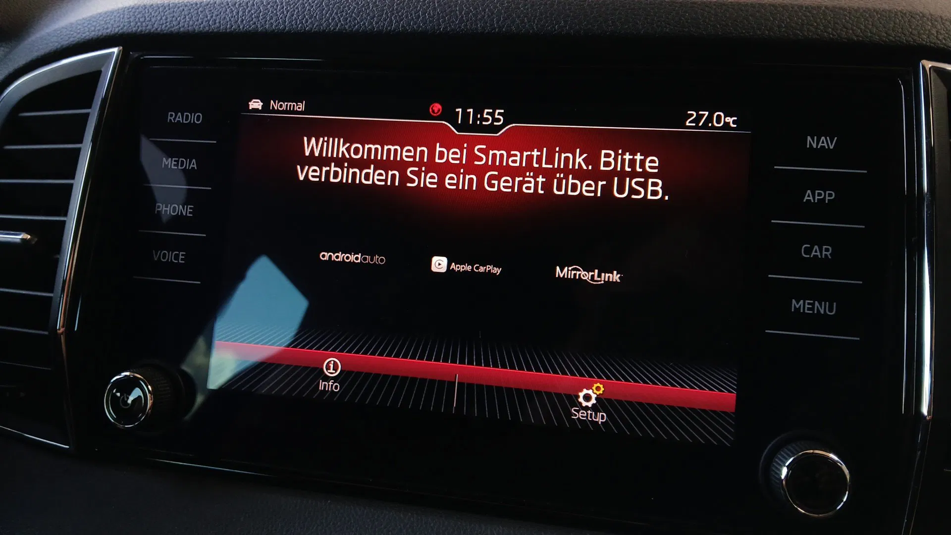 Skoda Karoq 2.0 TDI Sportline | Bild 18 von 22