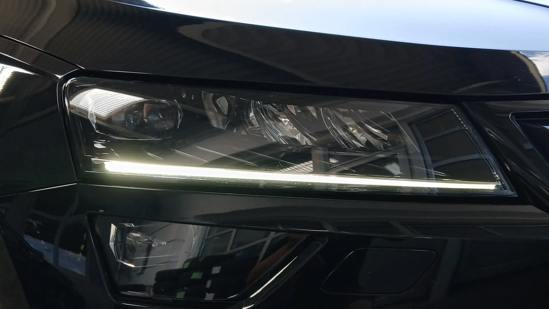 Skoda Karoq 2.0 TDI Sportline | Bild 22 von 22