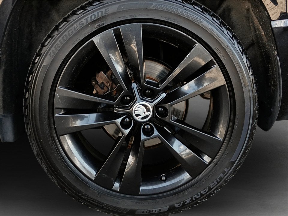 Skoda Karoq 2.0 TDI Sportline | Bild 6 von 22