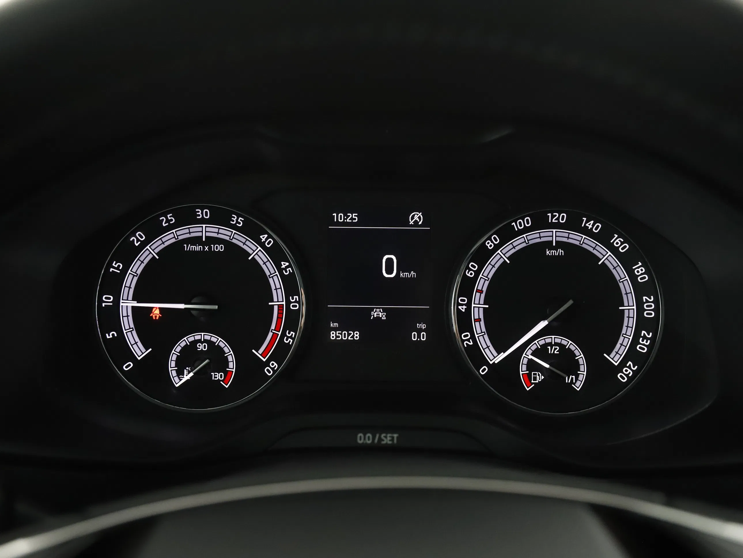 Skoda Karoq Ambition TDI | Bild 12 von 31