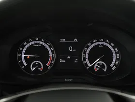 Skoda Karoq Ambition TDI | Thumbnail 12 von 31