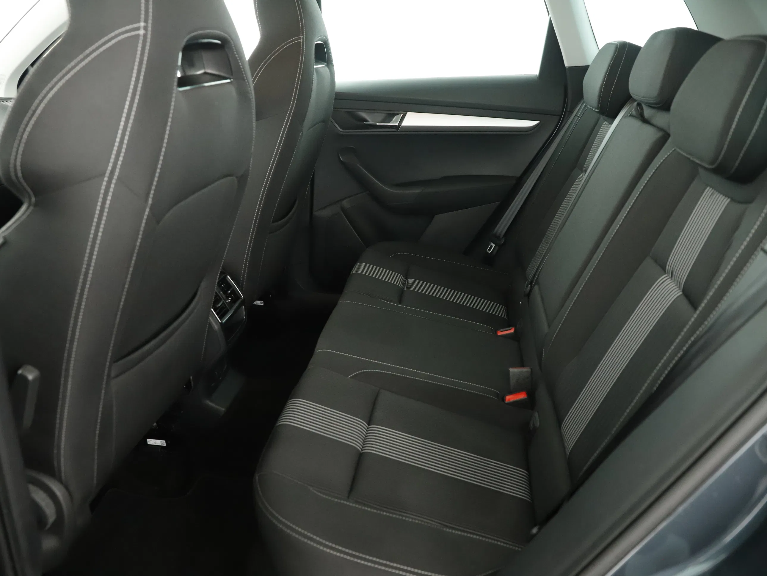 Skoda Karoq Ambition TDI | Bild 16 von 31