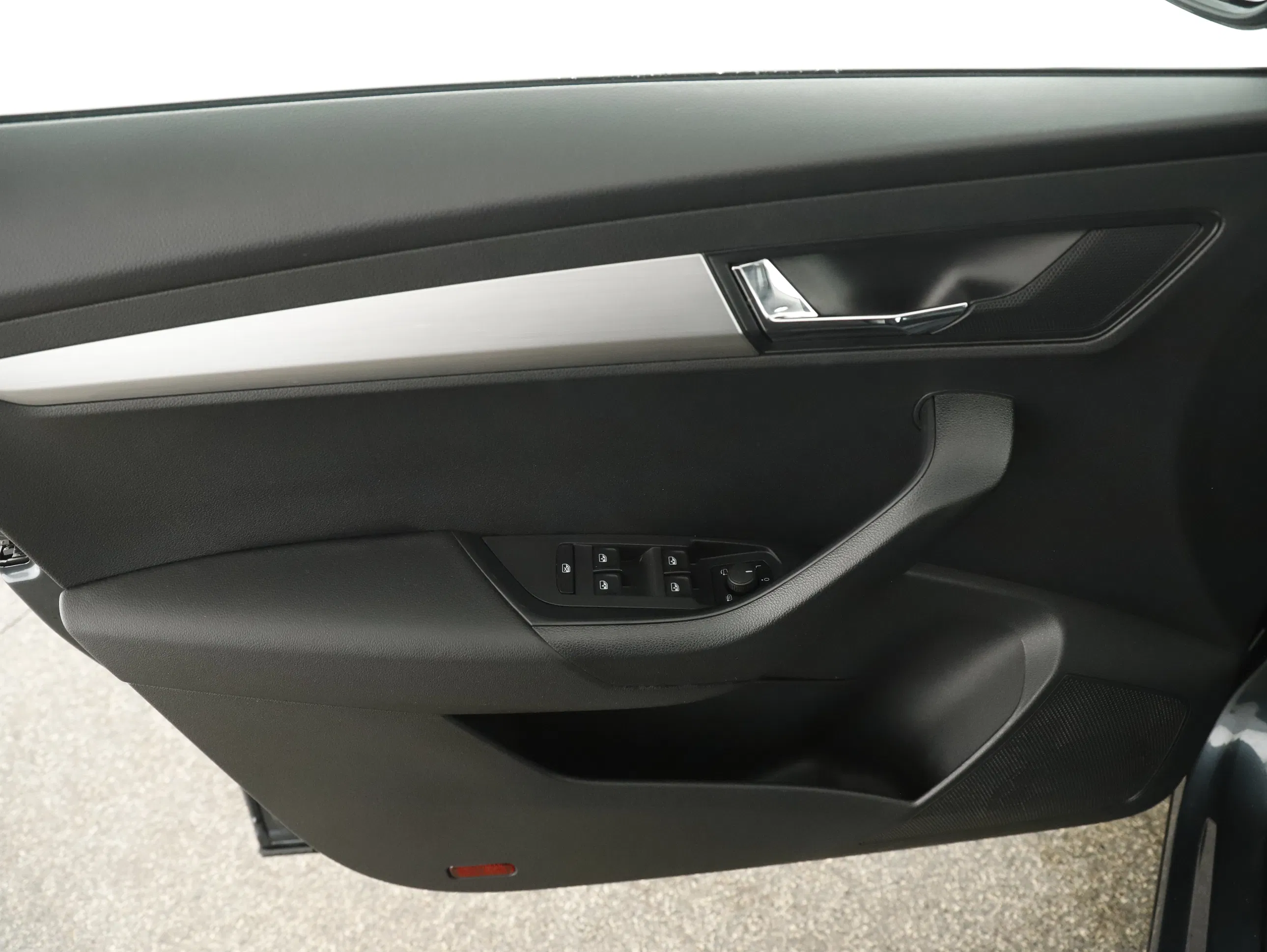 Skoda Karoq Ambition TDI | Bild 10 von 31