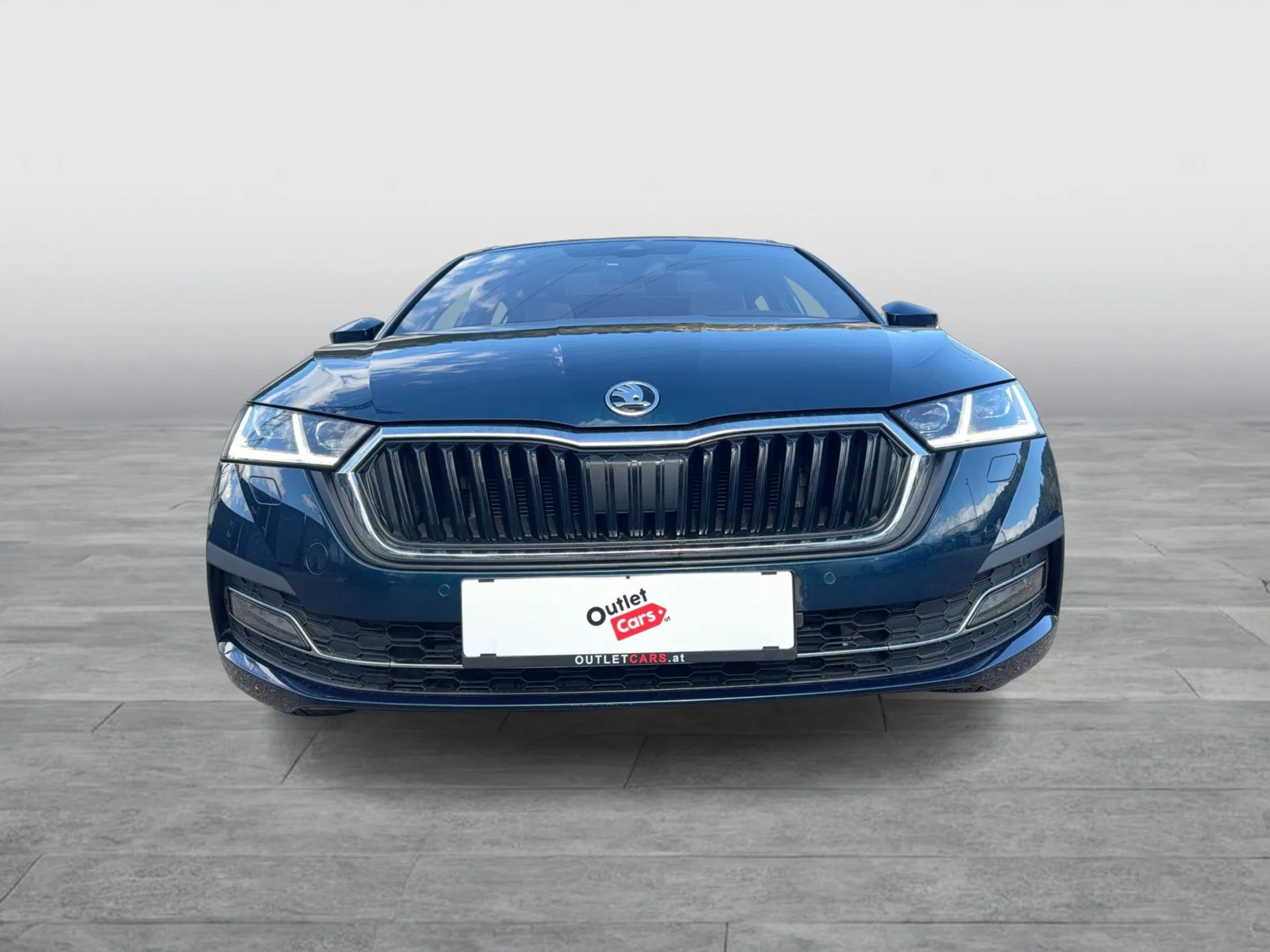 Skoda Octavia Combi 2.0 TDI Premium | Bild 8 von 24