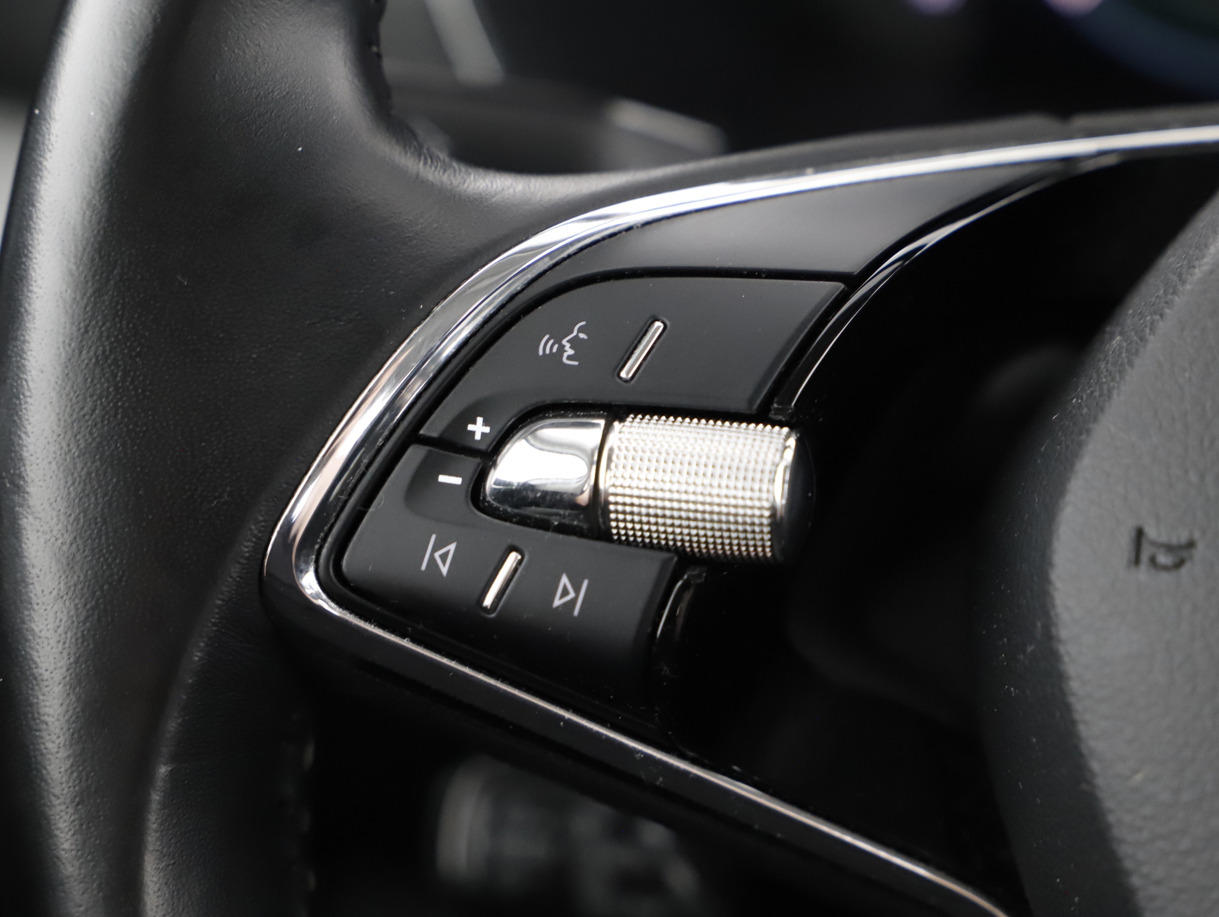 Skoda Octavia Combi 2.0 TDI Style | Bild 10 von 22