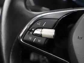 Skoda Octavia Combi 2.0 TDI Style | Thumbnail 10 von 22