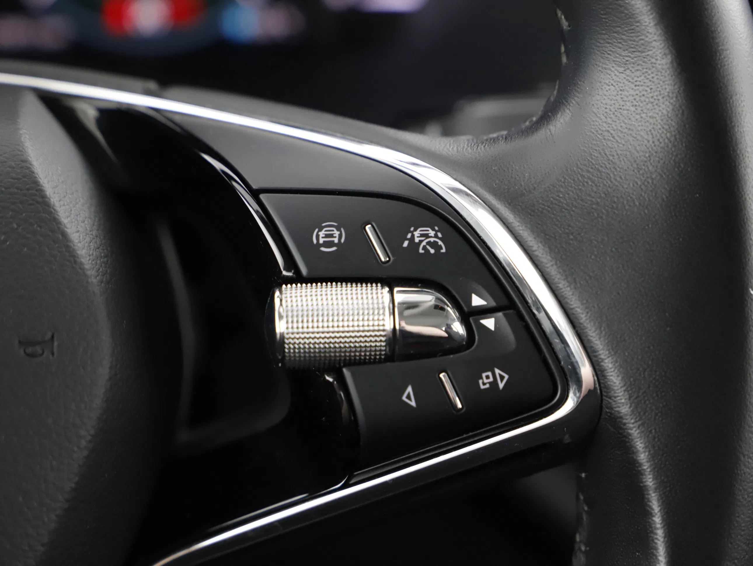 Skoda Octavia Combi 2.0 TDI Style | Bild 11 von 22