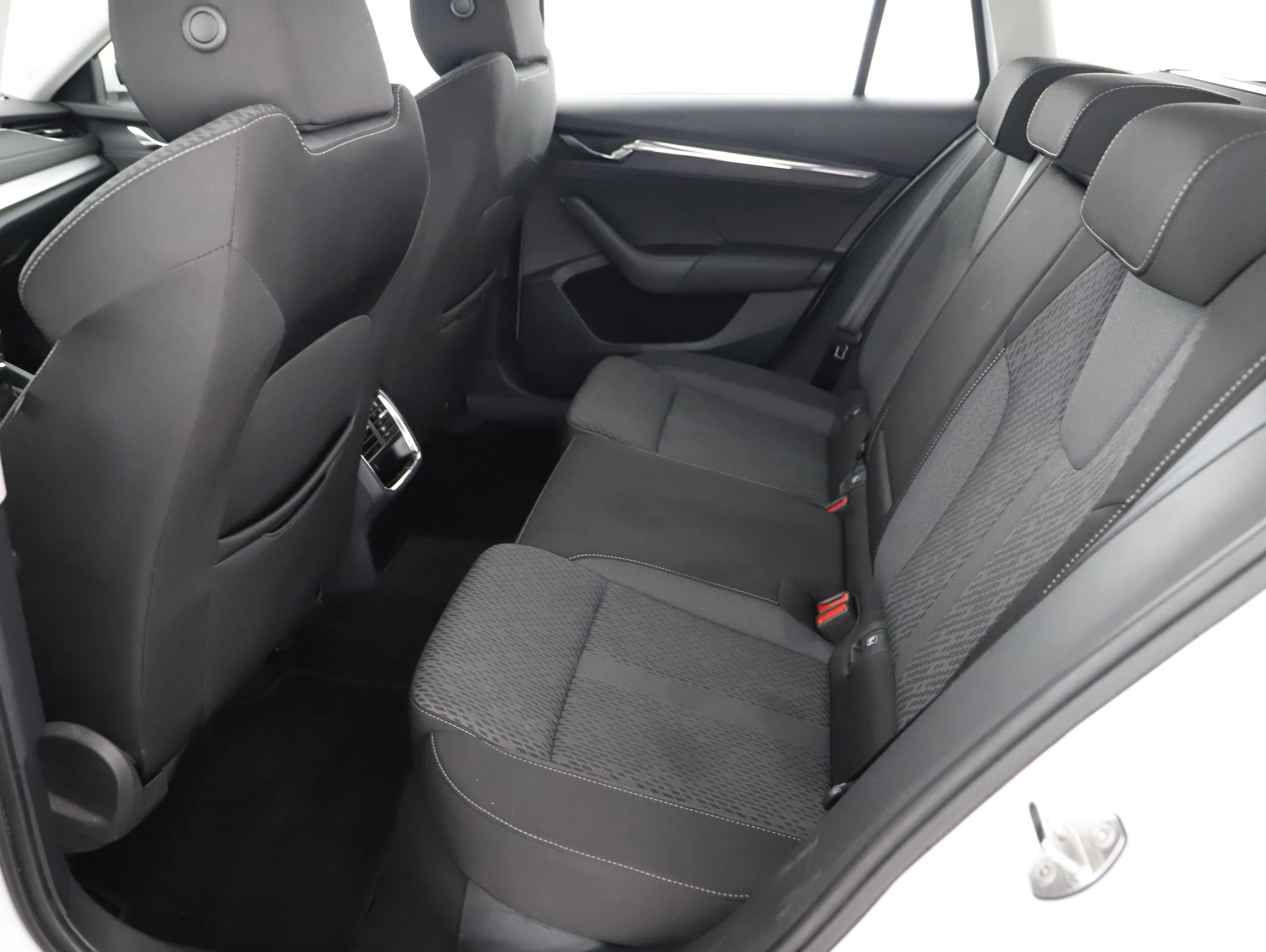 Skoda Octavia Combi 2.0 TDI Style | Bild 19 von 22