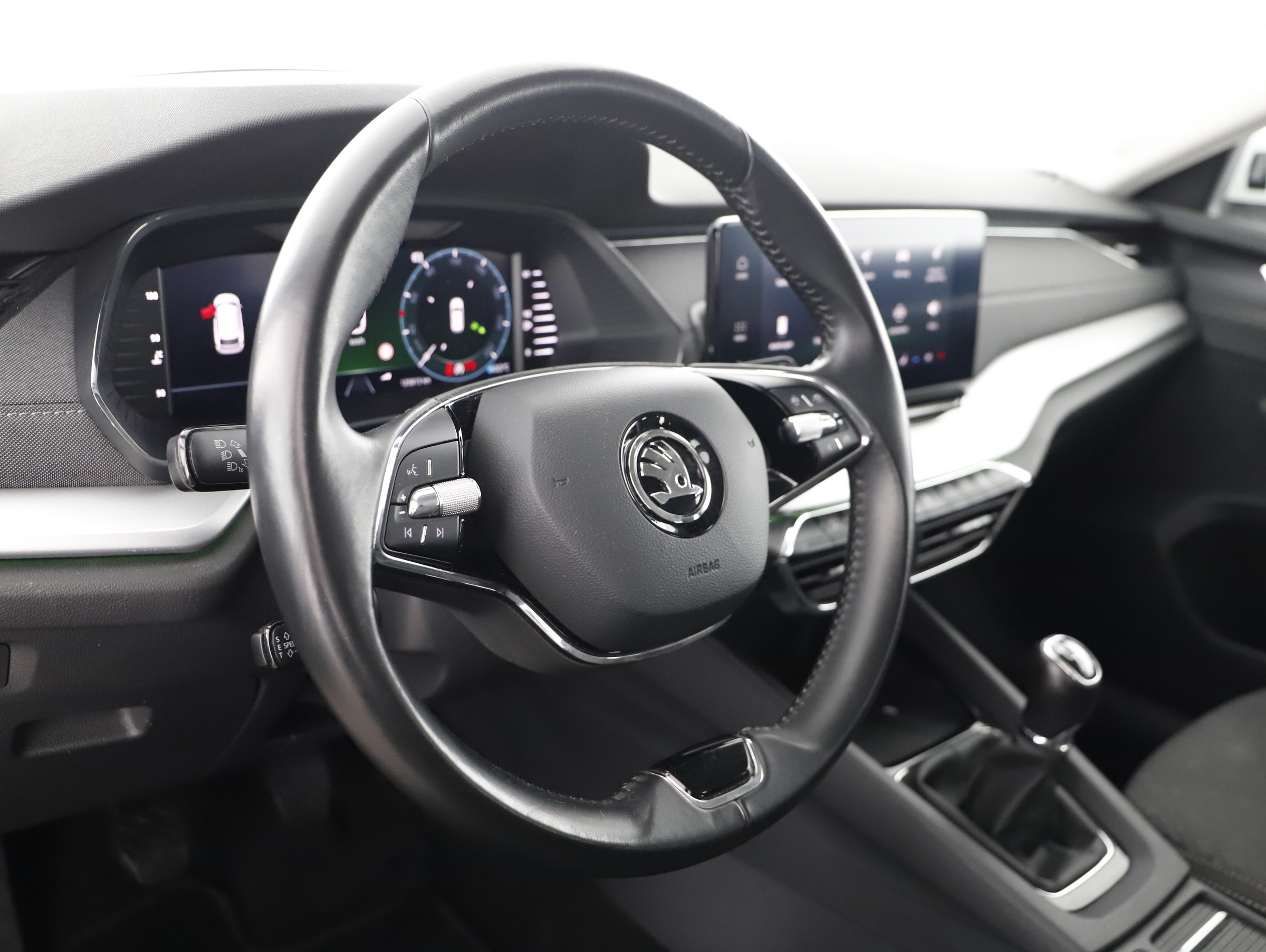 Skoda Octavia Combi 2.0 TDI Style | Bild 9 von 22