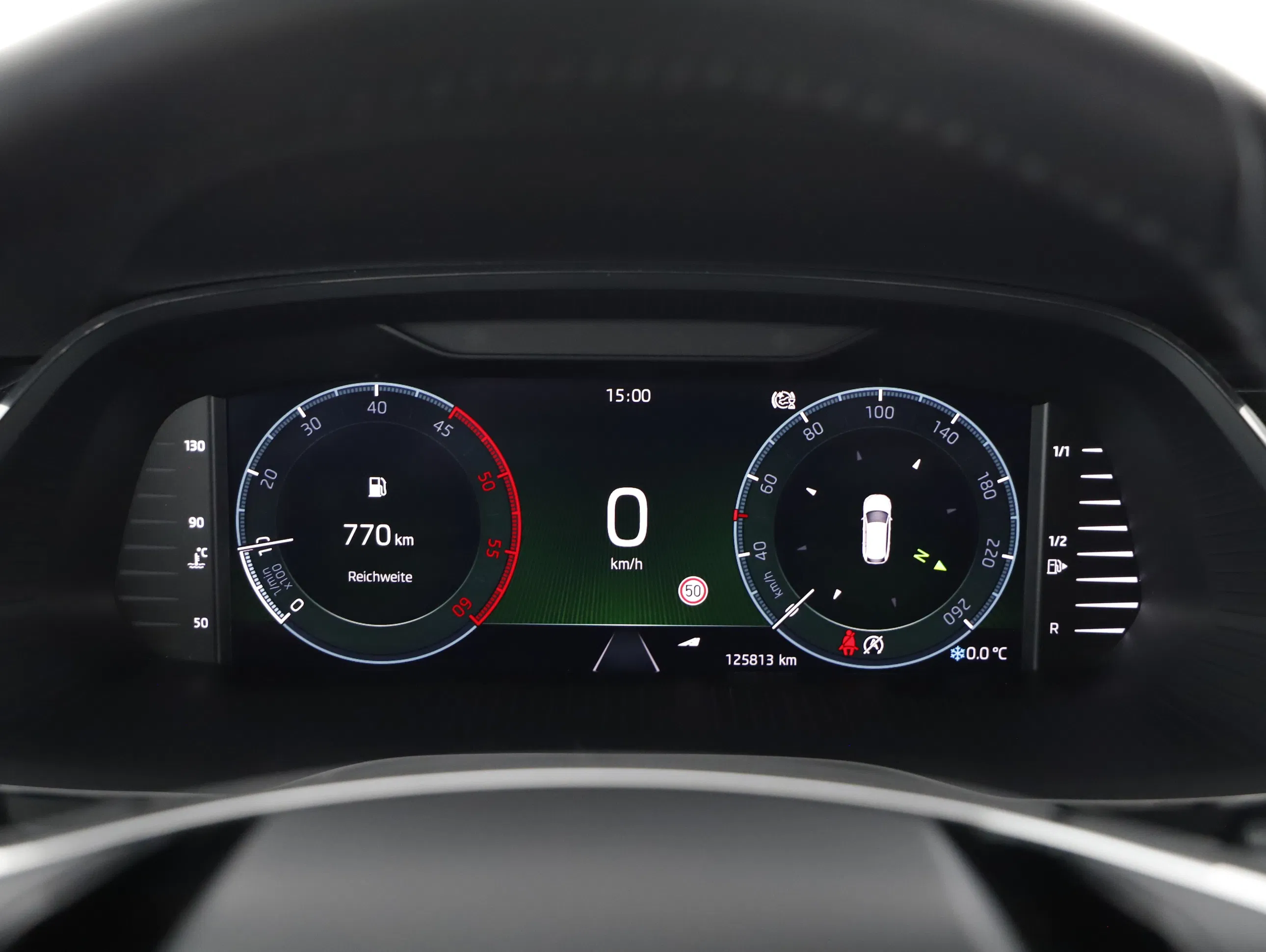 Skoda Octavia Combi 2.0 TDI Style | Bild 12 von 22