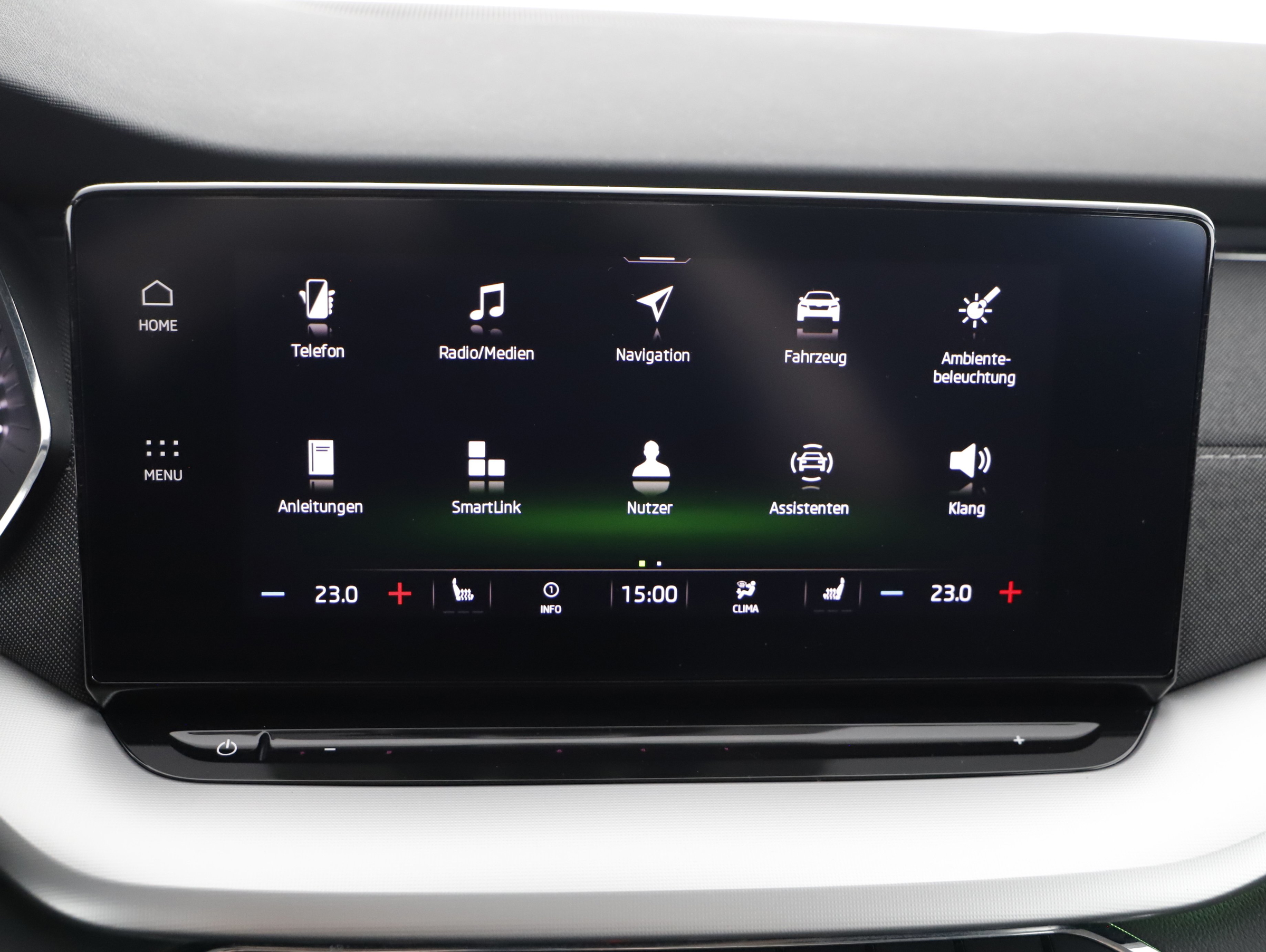 Skoda Octavia Combi 2.0 TDI Style | Bild 15 von 22