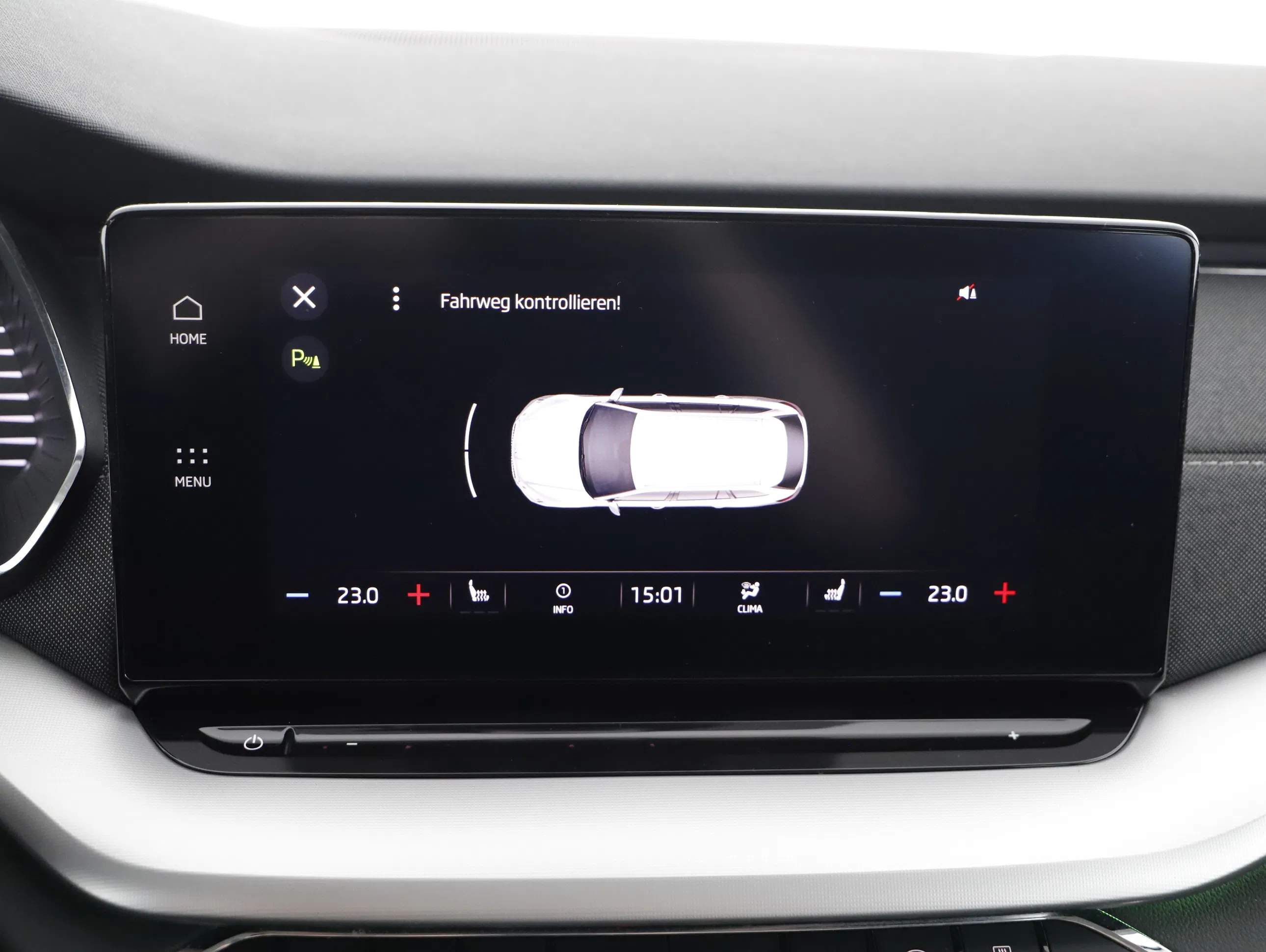 Skoda Octavia Combi 2.0 TDI Style | Bild 17 von 22