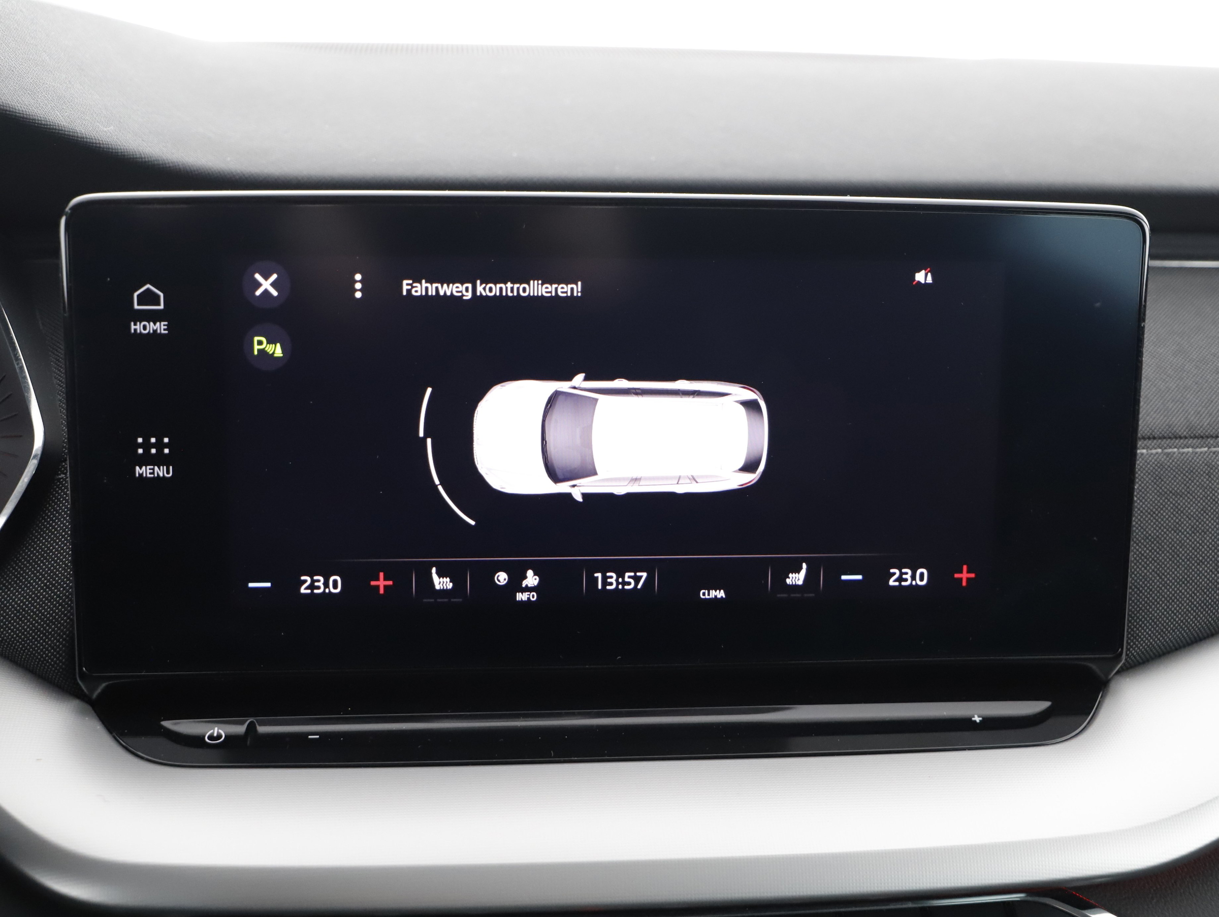 Skoda Octavia Combi 2.0 TDI Style | Bild 11 von 24