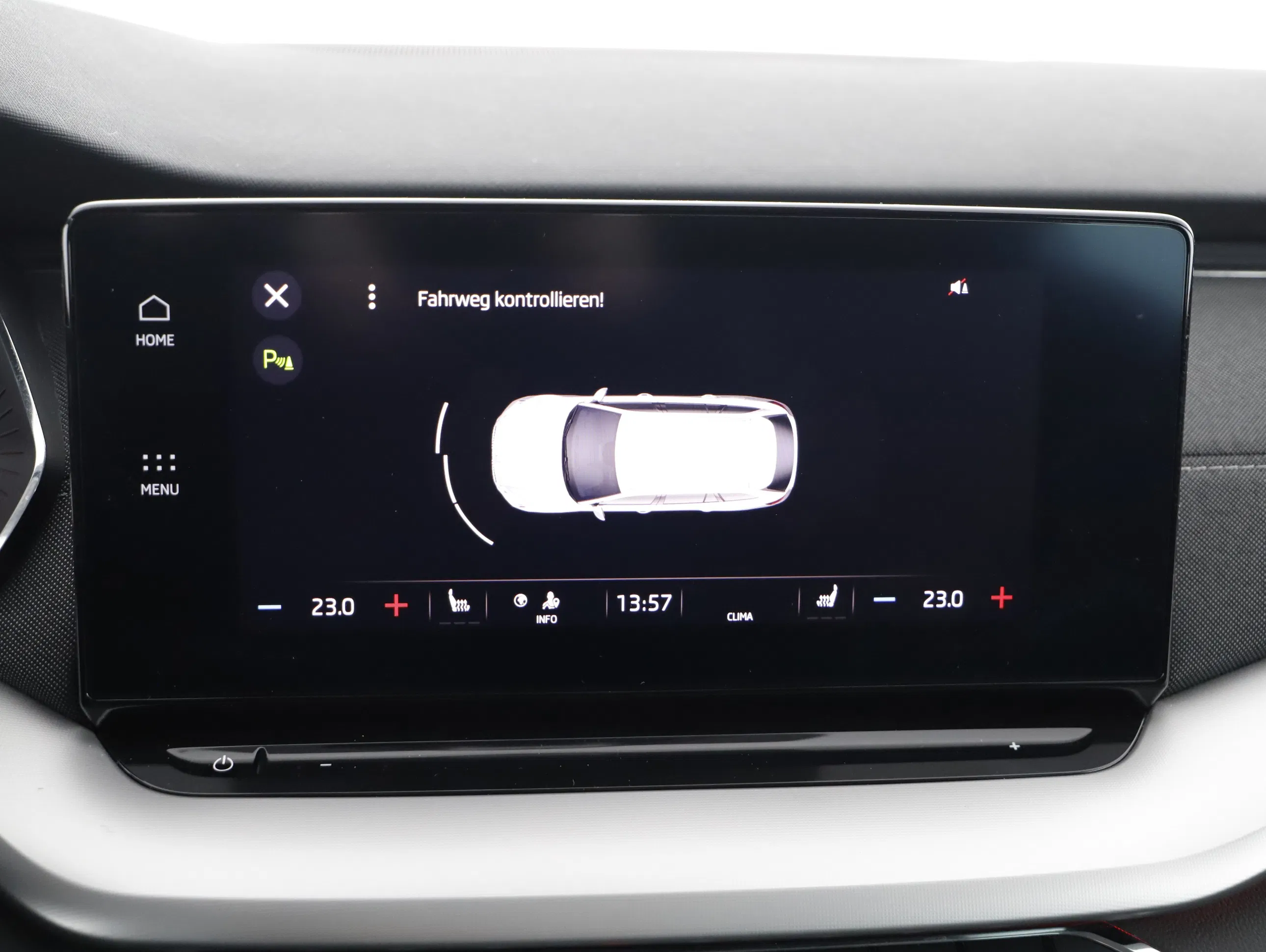 Skoda Octavia Combi 2.0 TDI Style | Bild 11 von 24