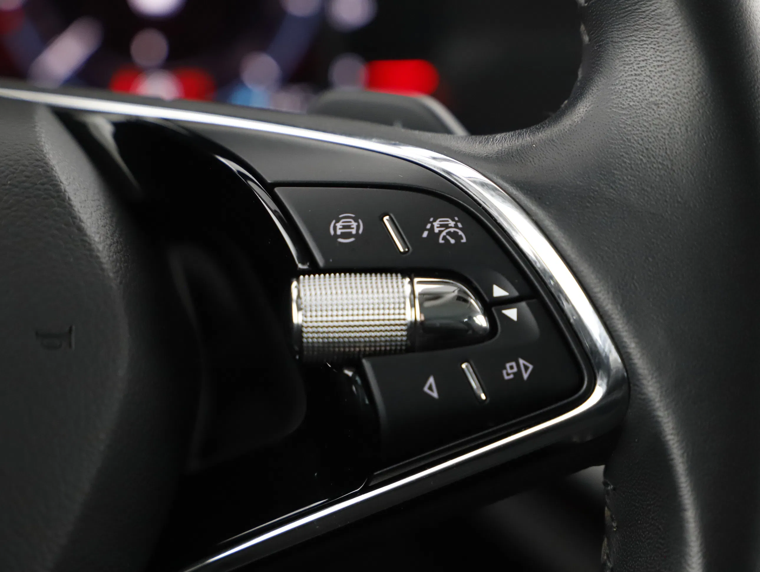 Skoda Octavia Combi 2.0 TDI Style | Bild 13 von 24