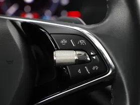 Skoda Octavia Combi 2.0 TDI Style | Thumbnail 13 von 24