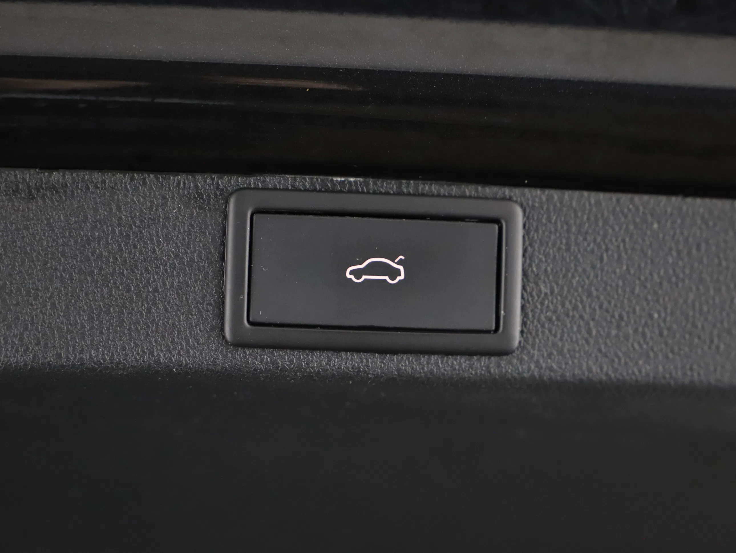 Skoda Octavia Combi 2.0 TDI Style | Bild 19 von 24