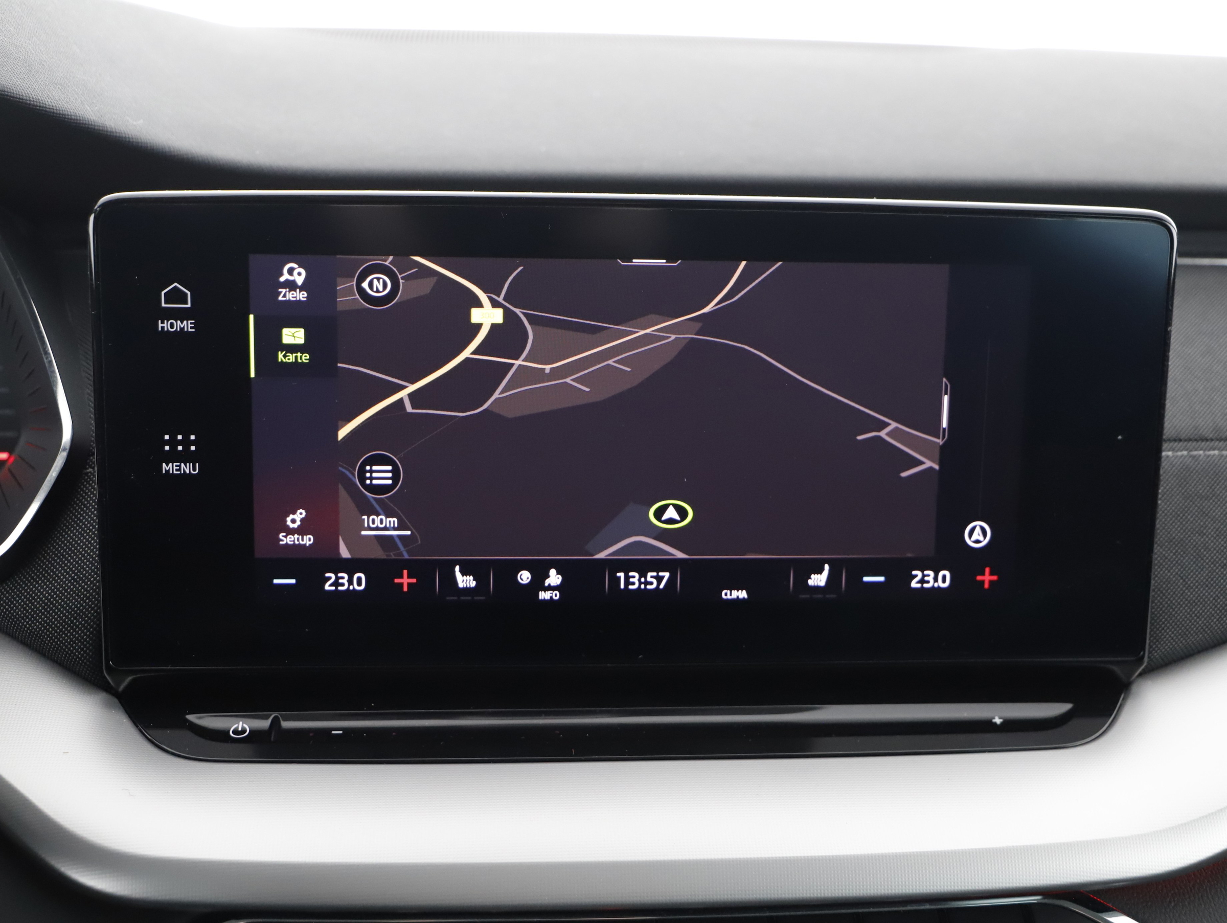 Skoda Octavia Combi 2.0 TDI Style | Bild 9 von 24