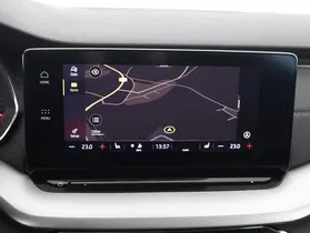 Skoda Octavia Combi 2.0 TDI Style | Thumbnail 9 von 24