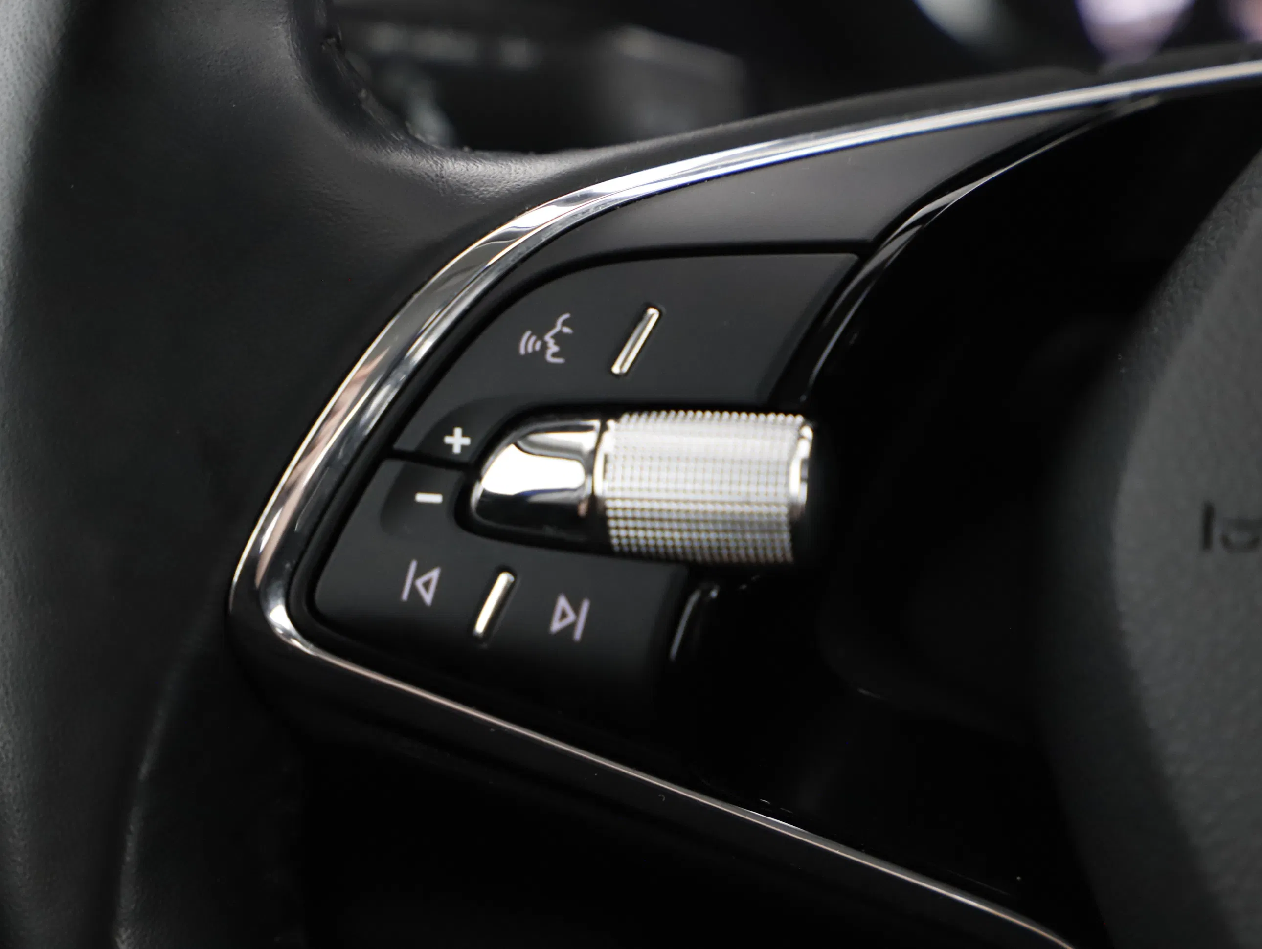 Skoda Octavia Combi 2.0 TDI Ambition | Bild 18 von 23