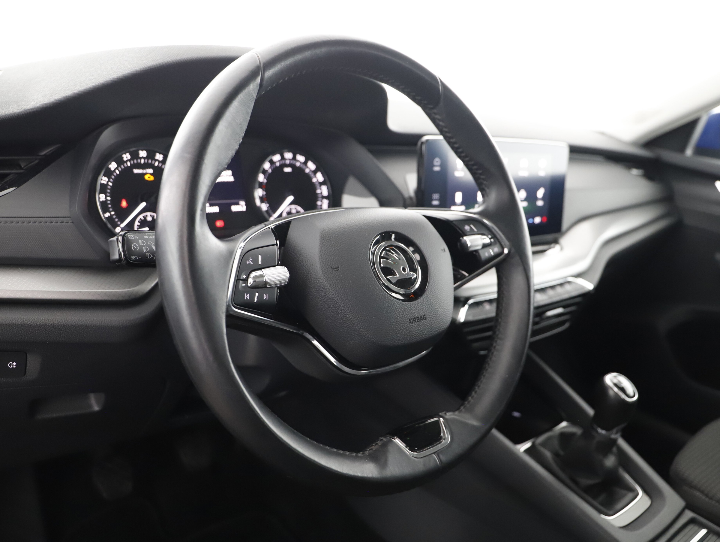 Skoda Octavia Combi 2.0 TDI Ambition | Bild 11 von 23