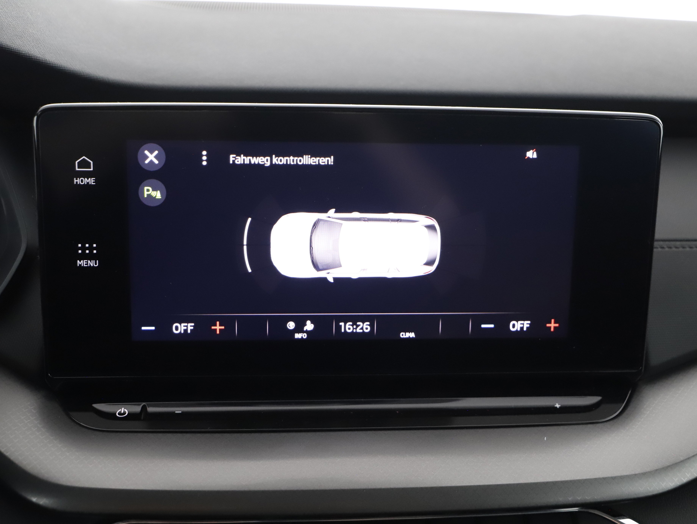 Skoda Octavia Combi 2.0 TDI Ambition | Bild 16 von 23