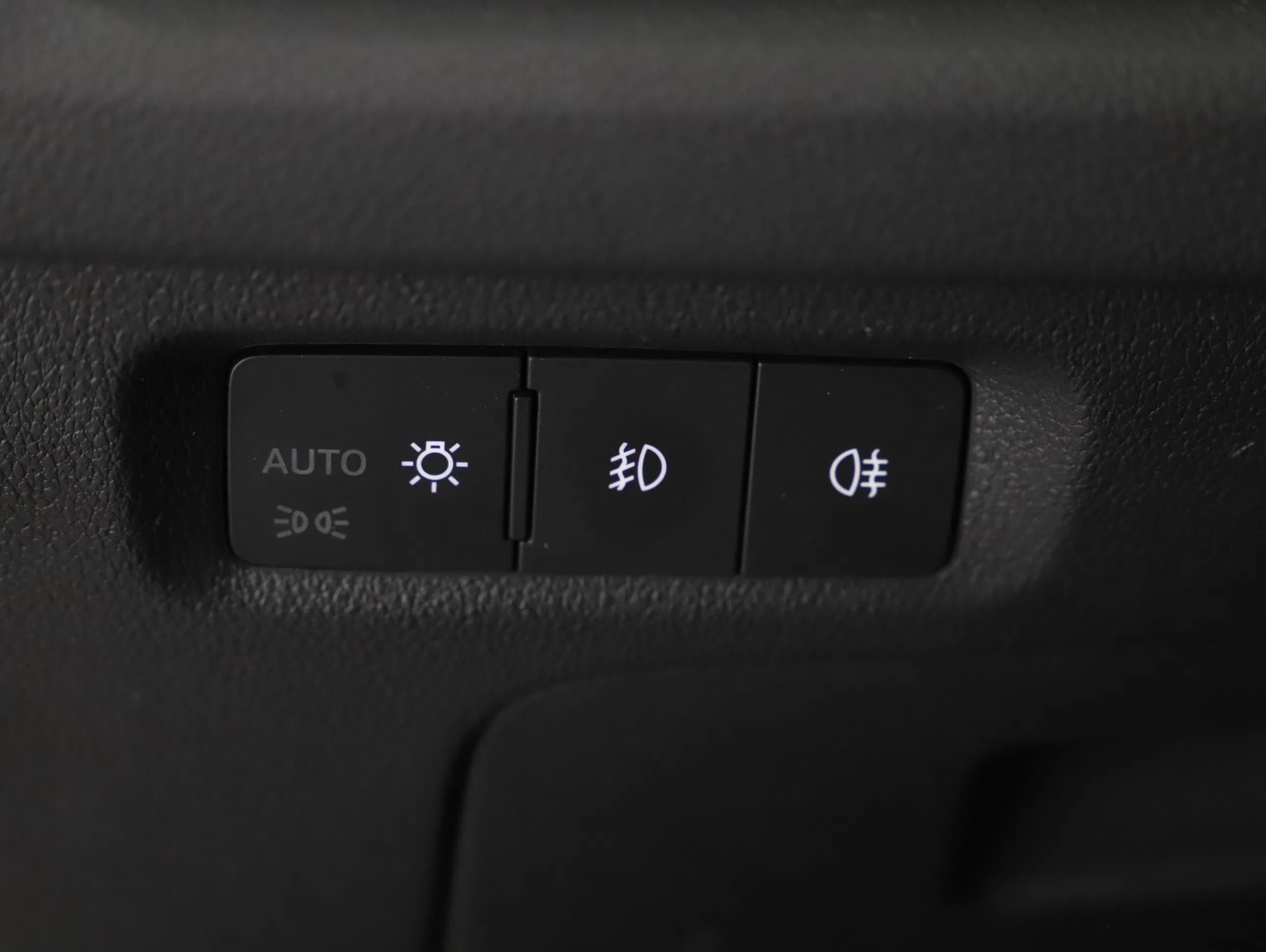 Skoda Octavia Combi 2.0 TDI Ambition | Bild 12 von 29