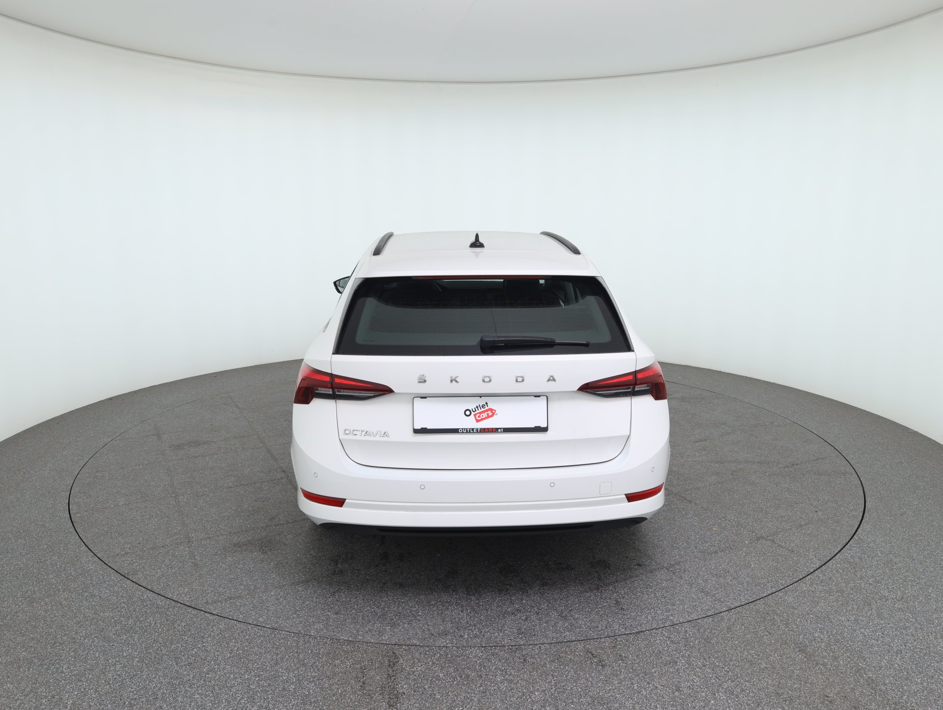 Skoda Octavia Combi 2.0 TDI Ambition | Bild 7 von 29