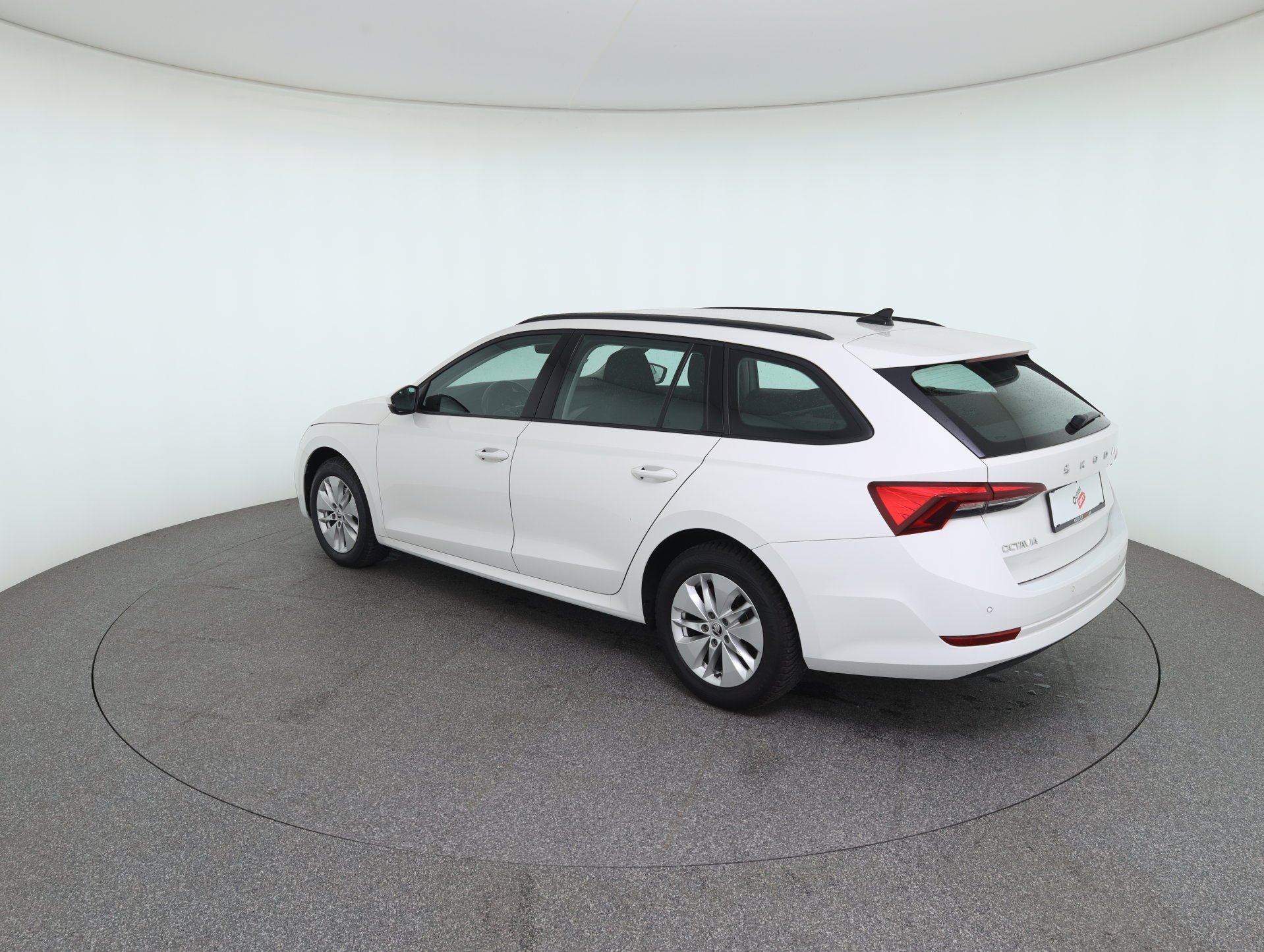 Skoda Octavia Combi 2.0 TDI Ambition | Bild 8 von 29