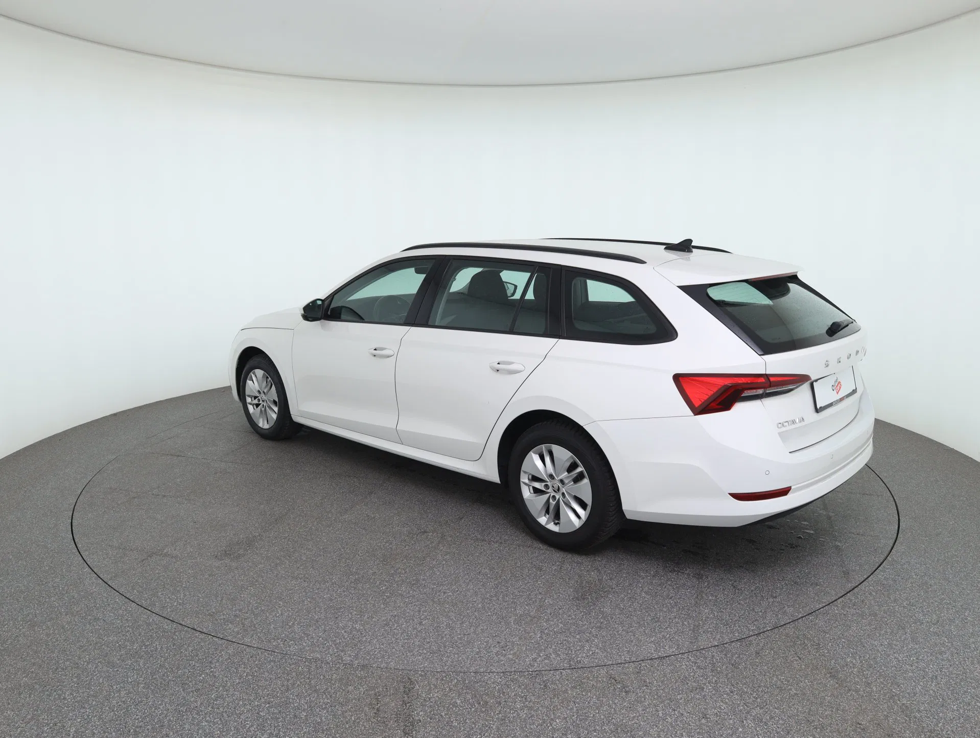 Skoda Octavia Combi 2.0 TDI Ambition | Bild 8 von 29
