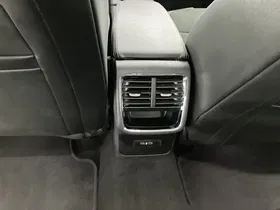 Skoda Octavia Combi 2.0 TDI Premium | Thumbnail 6 von 15