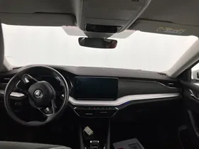 Skoda Octavia Combi 2.0 TDI Premium | Thumbnail 7 von 15