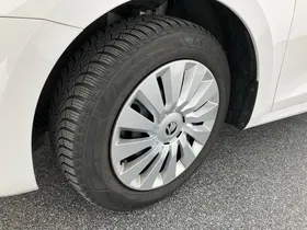 Skoda Octavia Combi 2.0 TDI Premium | Thumbnail 8 von 15