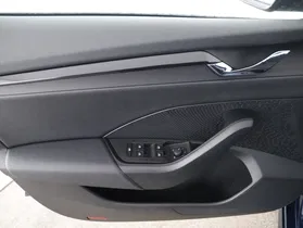 Skoda Octavia Combi 2.0 TDI Ambition | Thumbnail 17 von 23