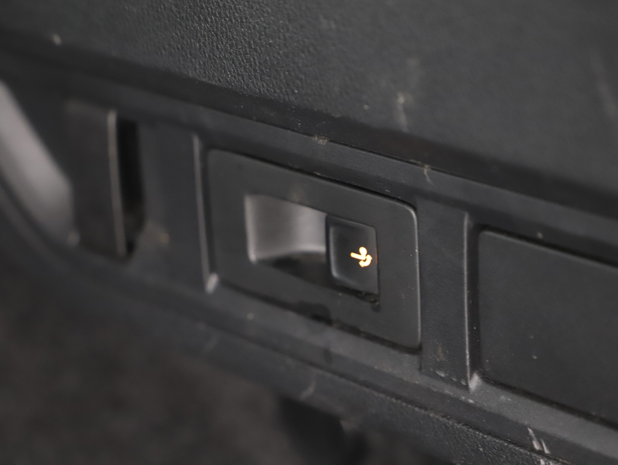 Skoda Octavia Combi 2.0 TDI Ambition | Bild 20 von 23