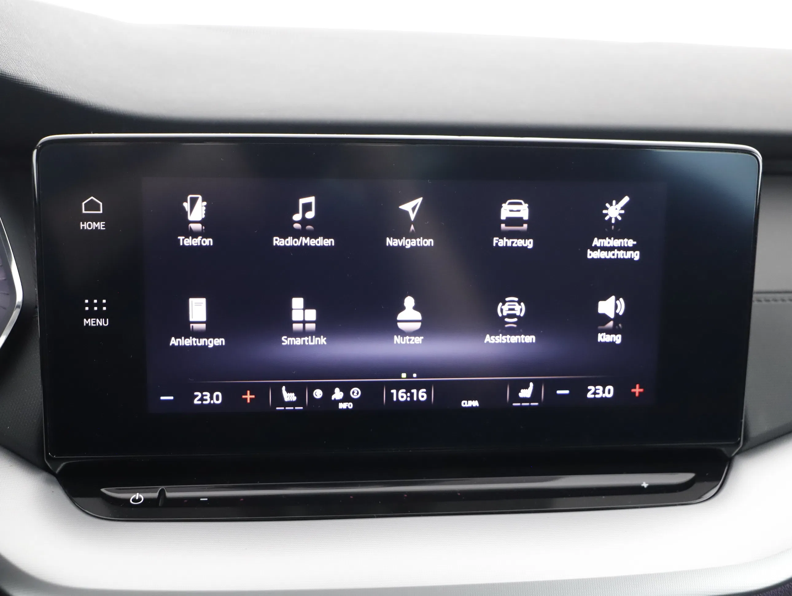 Skoda Octavia Combi 2.0 TDI Ambition | Bild 10 von 23