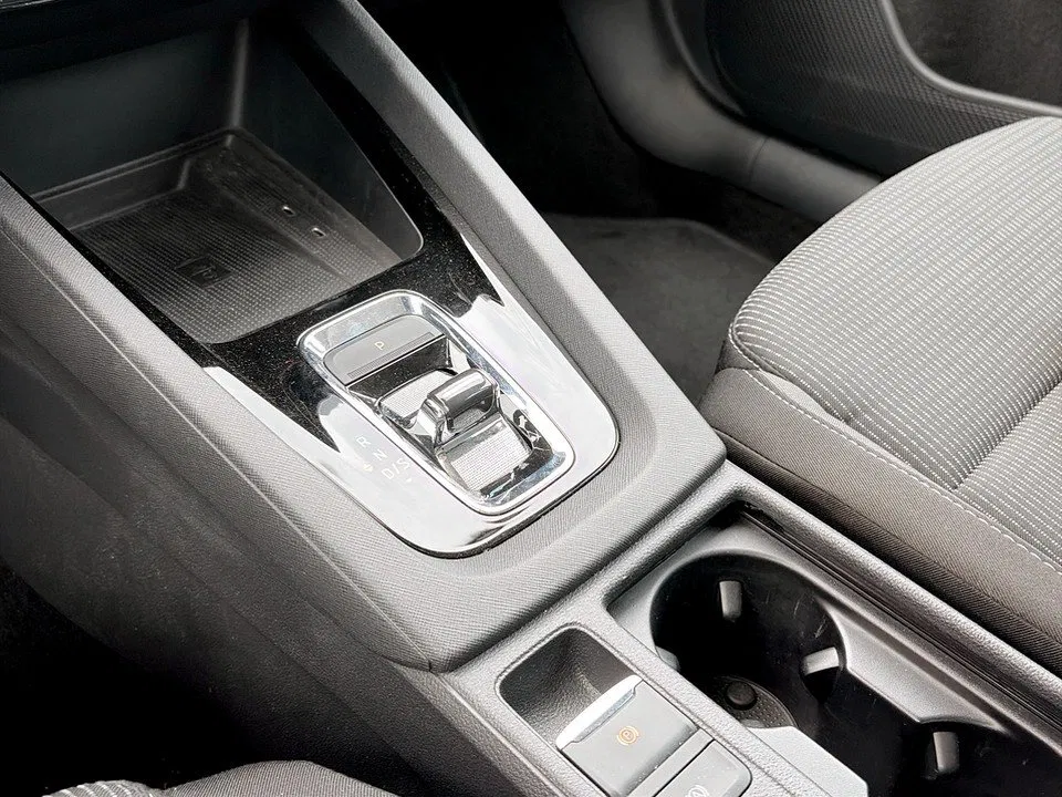 Skoda Octavia Combi 2.0 TDI Ambition | Bild 17 von 24