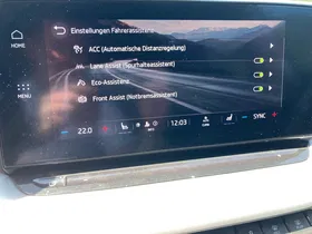 Skoda Octavia Combi 2.0 TDI Style | Thumbnail 15 von 27