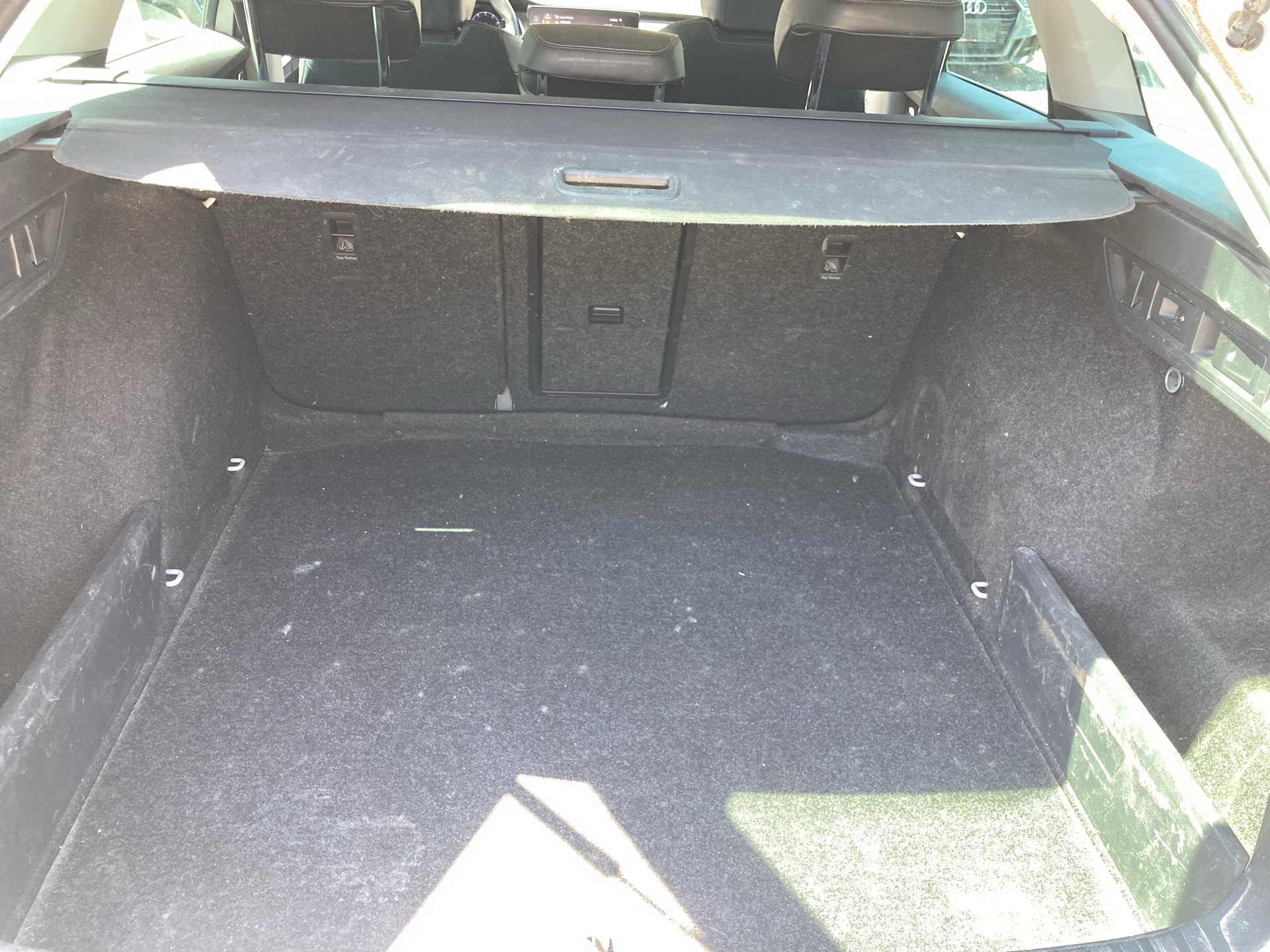 Skoda Octavia Combi 2.0 TDI Style | Bild 21 von 27