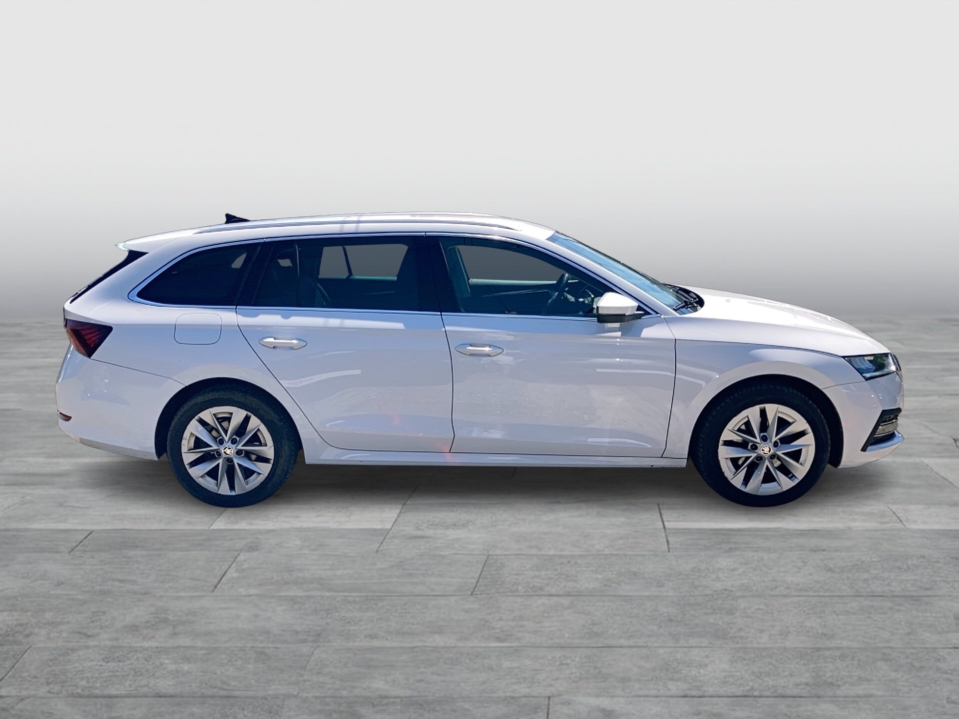 Skoda Octavia Combi 2.0 TDI Style | Bild 6 von 27