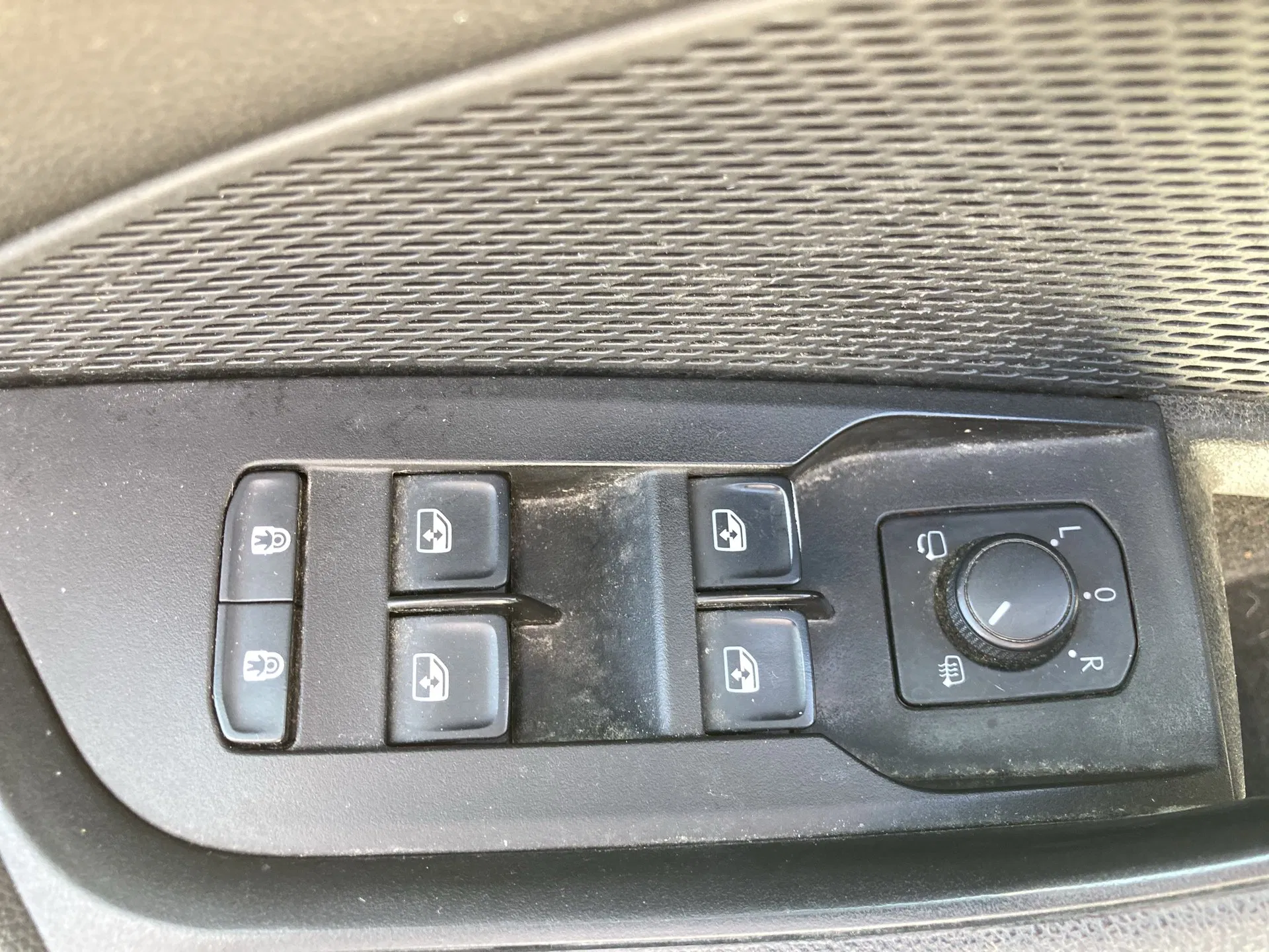 Skoda Octavia Combi 2.0 TDI Style | Bild 9 von 27