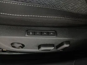 Skoda Octavia Combi 2.0 TDI Premium | Thumbnail 14 von 30