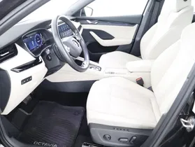 Skoda Octavia Combi 2.0TDI Style DSG | Thumbnail 2 von 22