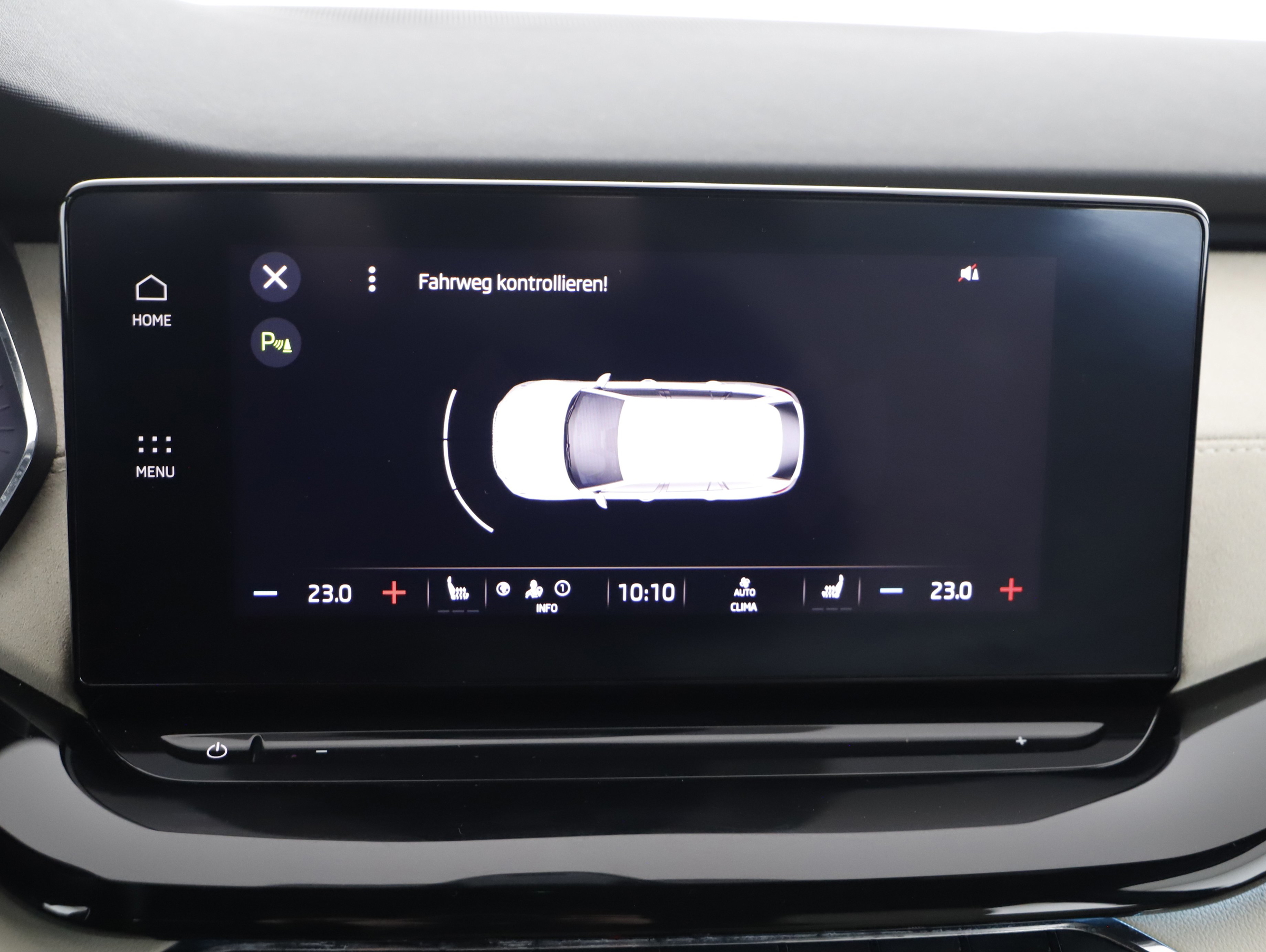 Skoda Octavia Combi 2.0TDI Style DSG | Bild 11 von 22
