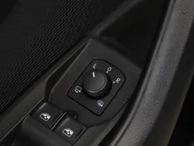 Skoda Octavia Combi 2.0 TDI Premium | Thumbnail 15 von 24